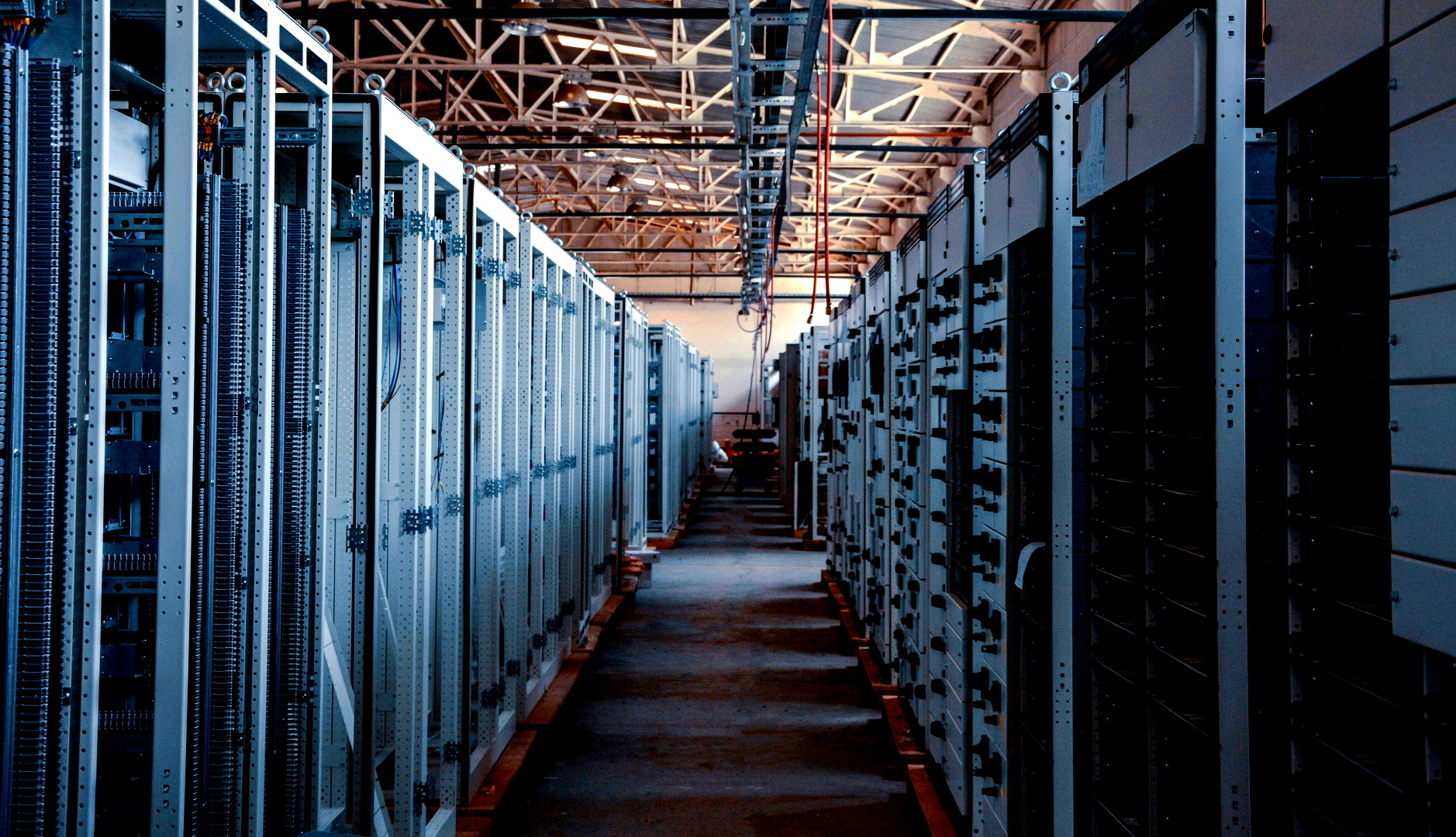 IDC: мировой рынок серверов подрос в 3Q2025 на 61%