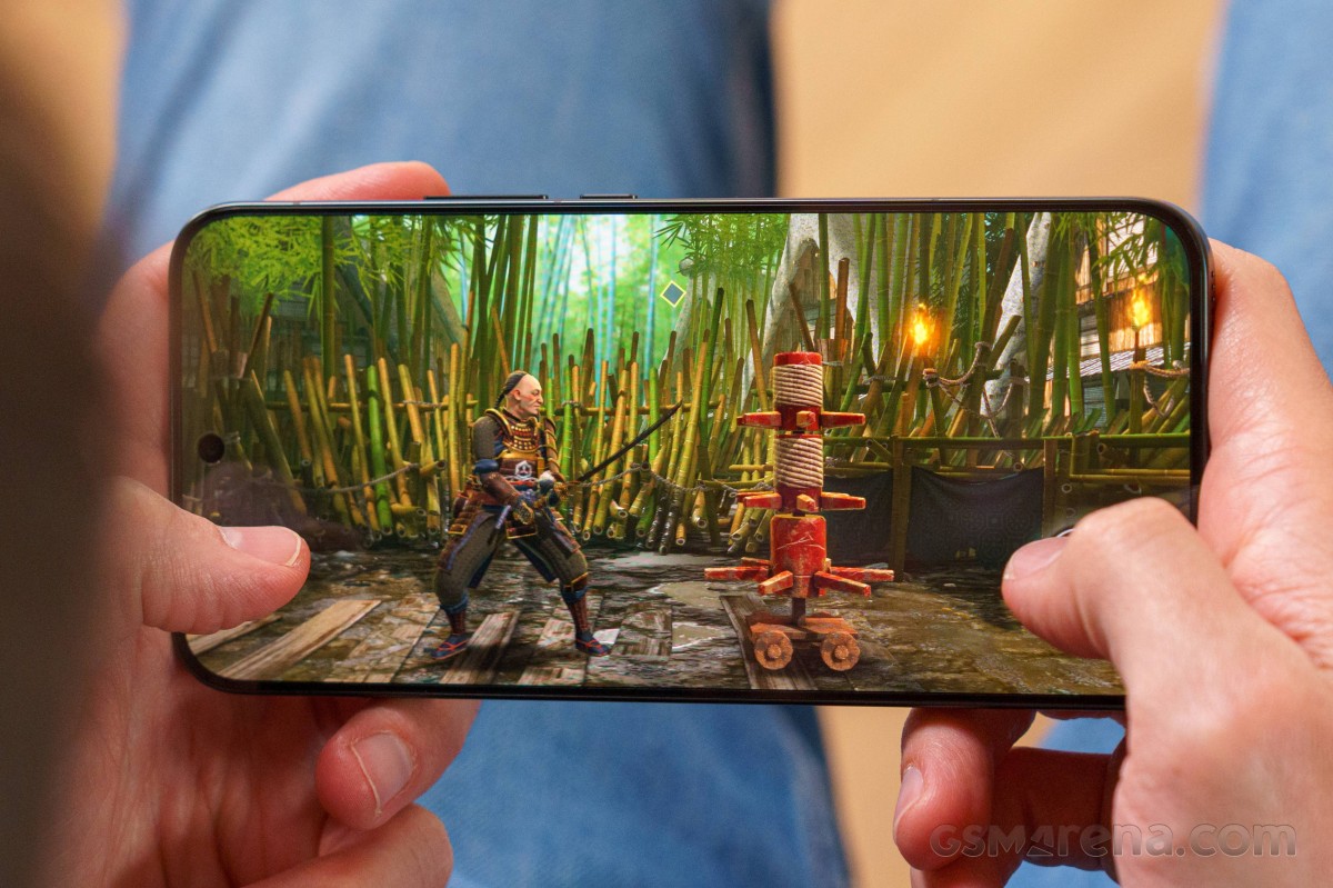 У смартфона iQOO 15 Ultra будет самый большой в мире вентилятор