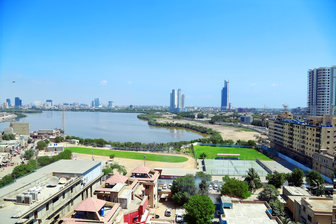 В Пакистане прошел аукцион по продаже спектра частот 5G