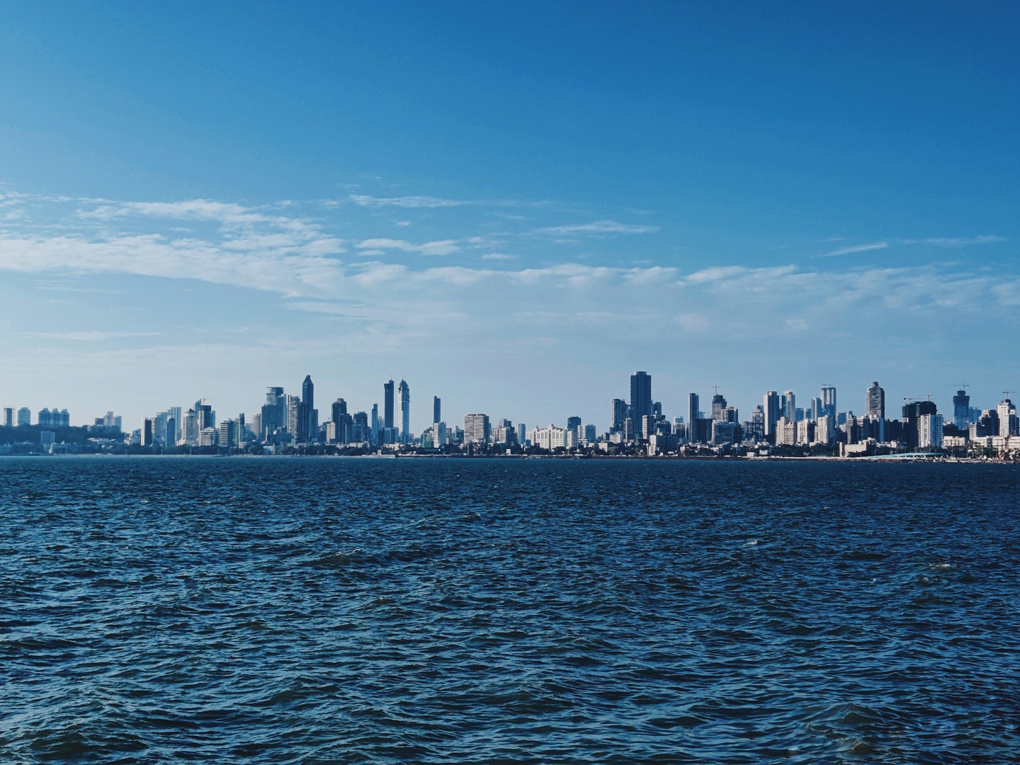 Телекоммуникационный сектор Индии вырос до 1,32 миллиарда абонентов