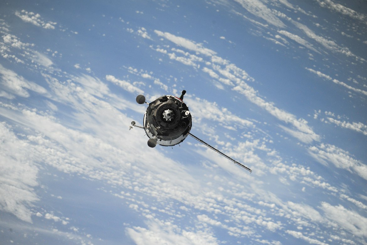 Оператор спутниковой связи Eutelsat инвестирует €1 млрд в расширение сети для того, чтобы составить конкуренцию Starlink