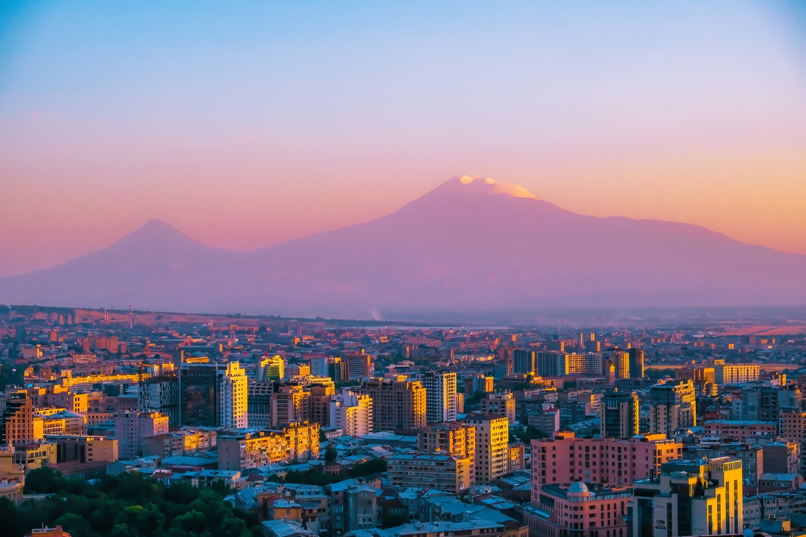 Team Telecom Armenia начинает вещание американского канала Newsmax