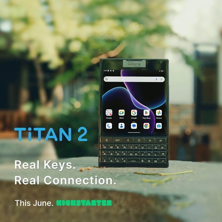 Смартфон Unihertz Titan 2: с физической клавиатурой и ОС Android
