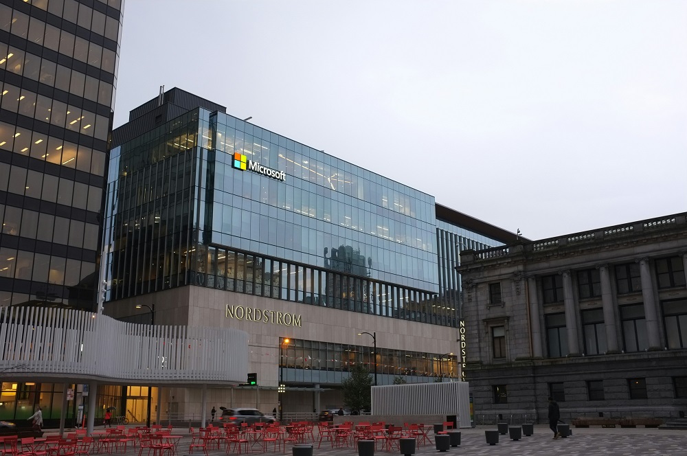 Microsoft уволит порядка 3% сотрудников по всему миру в попытке сэкономить денег на ИИ