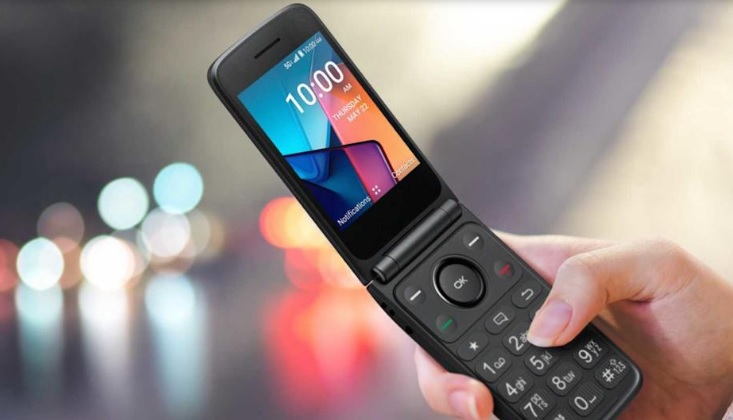 TCL выпускает складной кнопочный телефон Flip 4 с поддержкой 5G на KaiOS