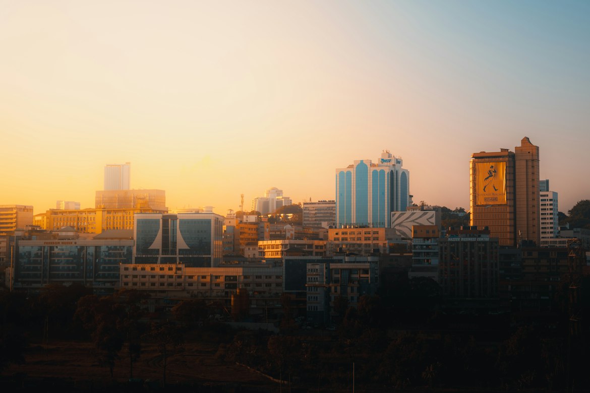 Компания Indus Towers начала получать доход от инвестиций в Уганду и Замбию