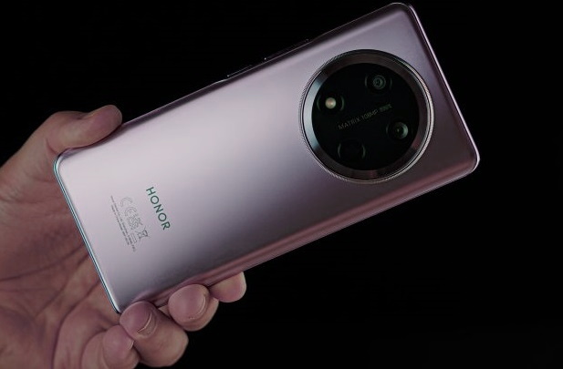 Honor Magic V5 будет обладать самой мощной батареей в истории гибких складных смартфонов