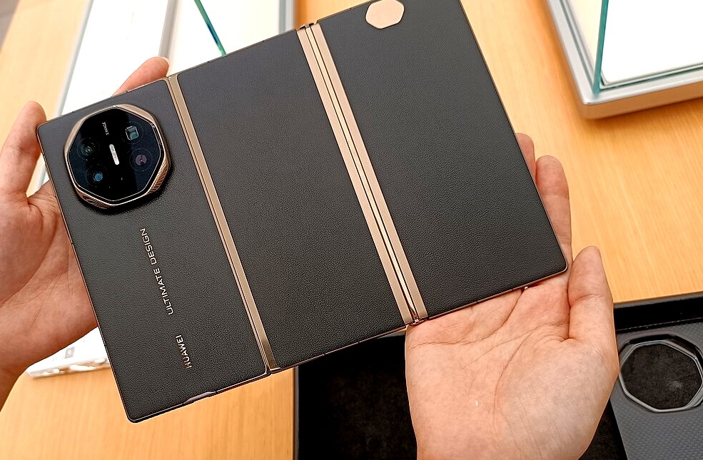 Huawei собирается выпустить вторую трикладушку Mate XT с обновленной камерой и свежим процессором
