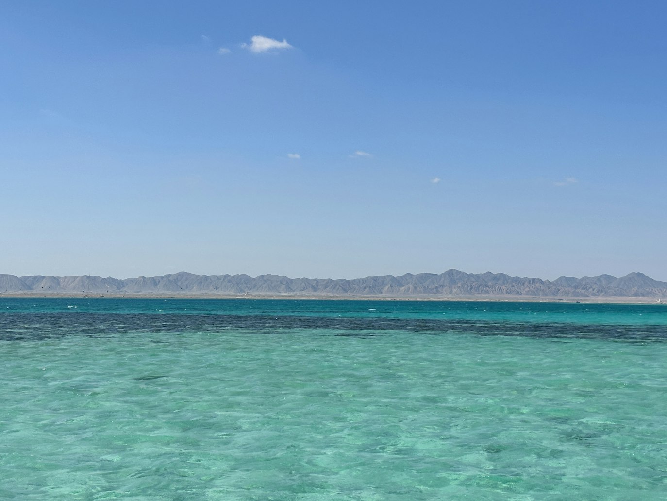 Подводный кабель Coral Bridge соединяет Египет и Иорданию по Красному морю