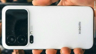 У Xiaomi 16 подозревают дополнительный экран на задней крышке
